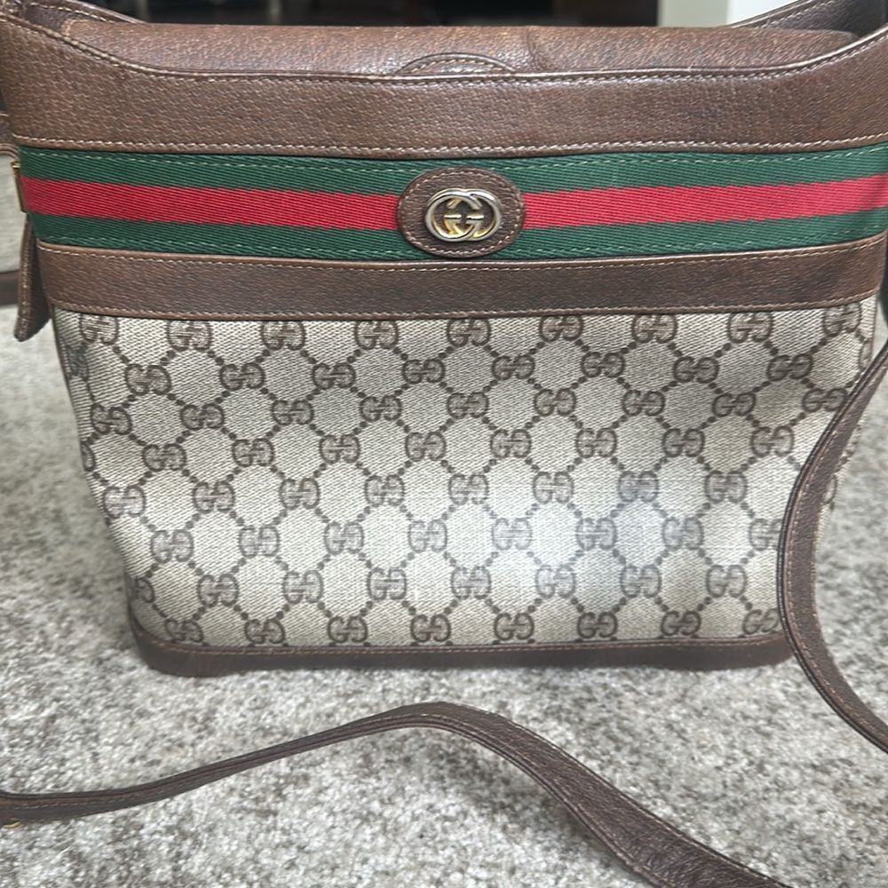Gucci Sherry Line Vintage Shoulder/Crossbody Bag - Picture 2 of 13